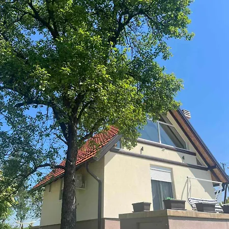 Vikendica Zivkovic * Lazarevac